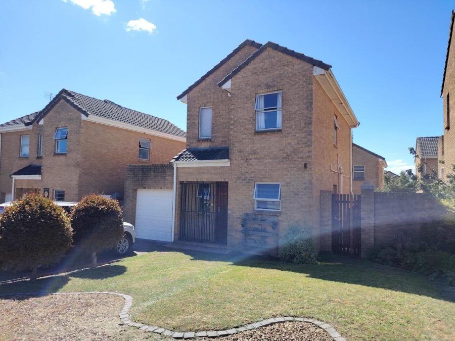 To Let 2 Bedroom Property for Rent in Uitzicht Western Cape